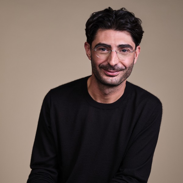 Lee Hnetinka, FutureAI founder and CEO, seated portrait